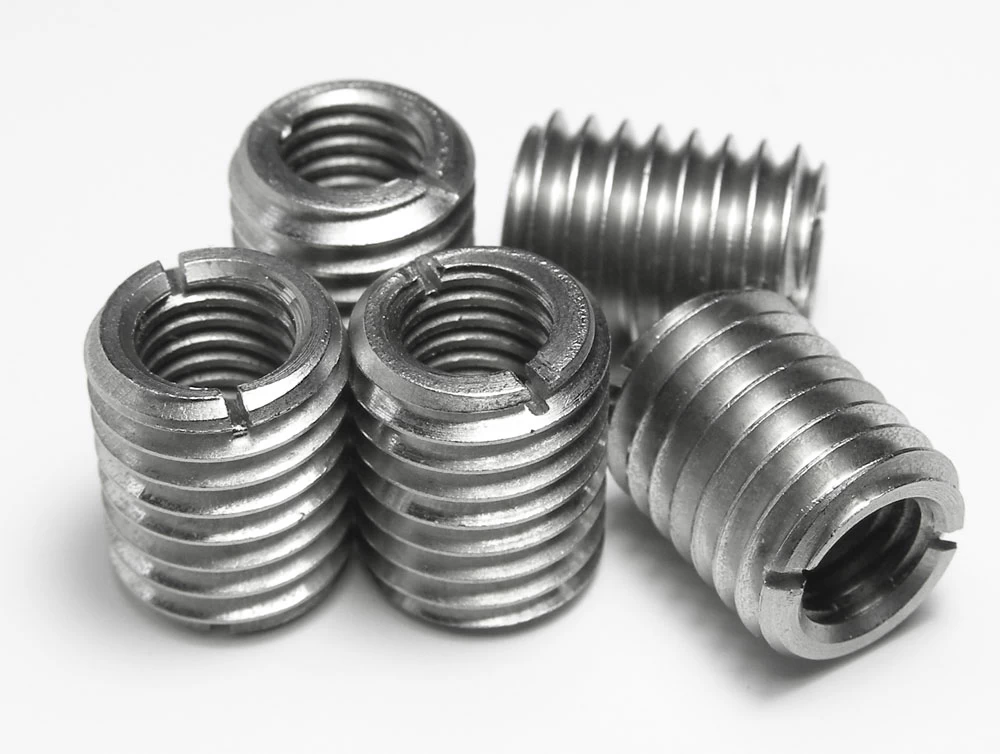 M12 / M8 menetszűkítő csavar M12 / M8 menetszűkítő csavar