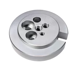 Univerzális tripod-adapter